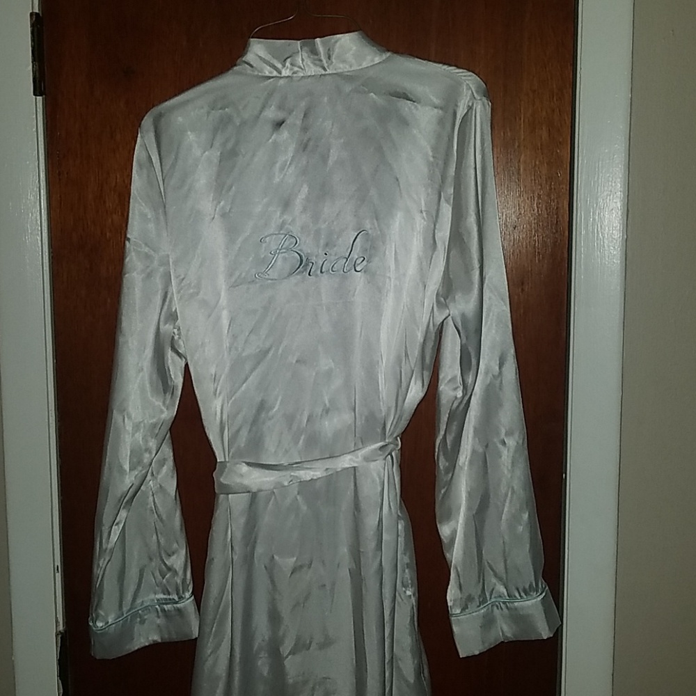 White silky bridal robe. Size medium.